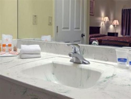 Boca Chica Inn And Suites Μπράουνσβιλ Εξωτερικό φωτογραφία